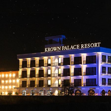 Krown Palace Resort Silvassa Dış mekan fotoğraf
