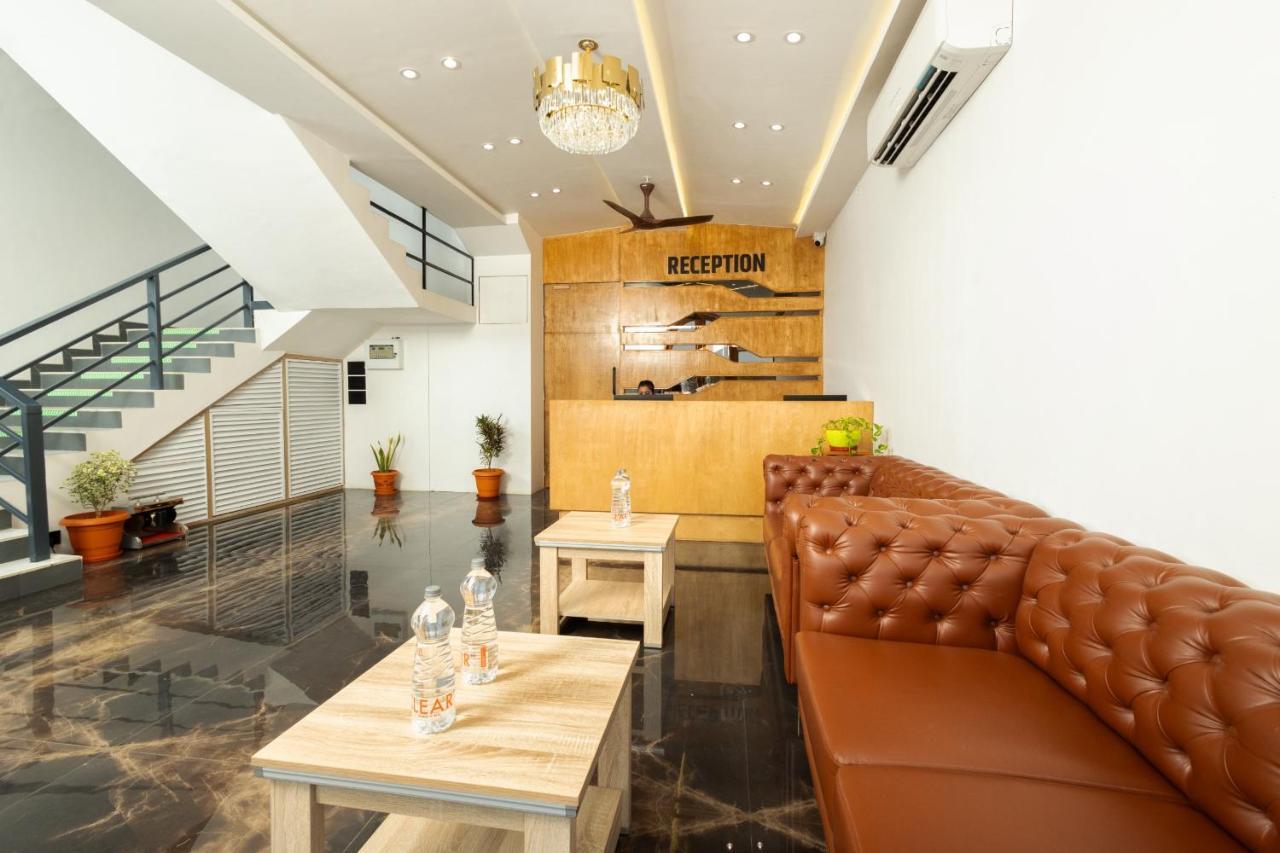 Krown Palace Resort Silvassa Dış mekan fotoğraf